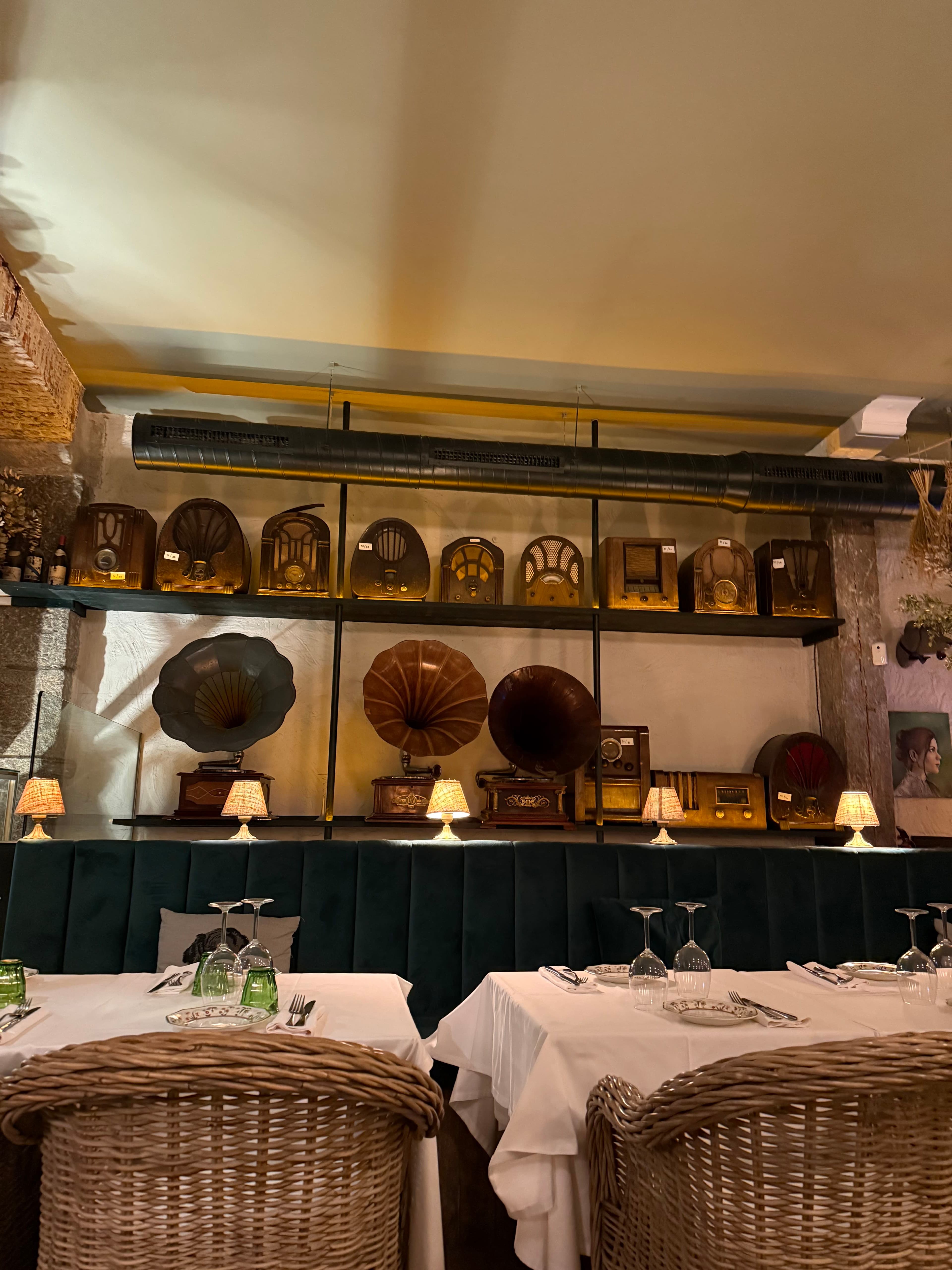 El Perro y la Galleta - Castelló 2 en Madrid, Comunidad de Madrid, España - Restaurantes pet friendly