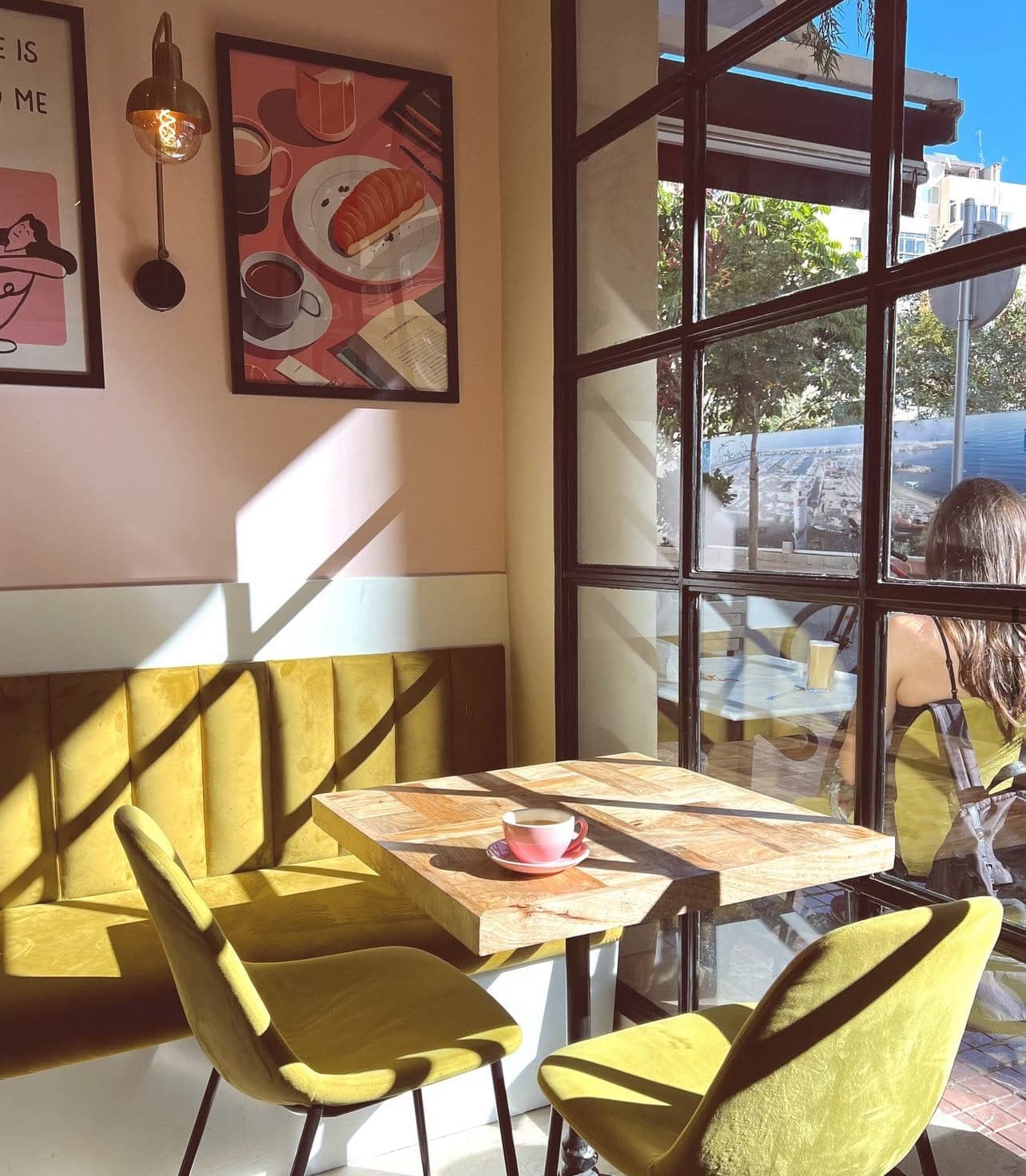 Morning People - Specialty Coffee en Marbella, Andalucía, España - Restaurantes pet friendly