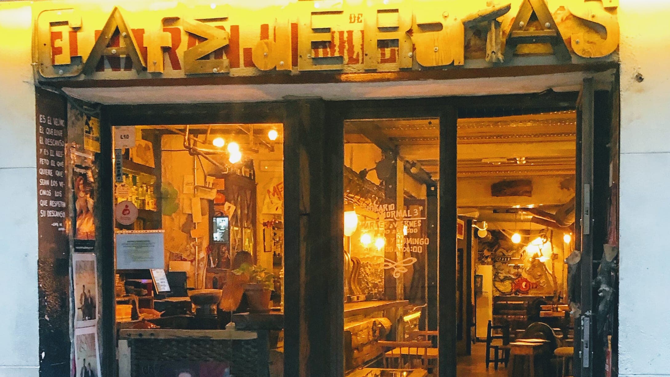 Café de Ratas en Madrid, Comunidad de Madrid, España - Cafeterias pet friendly