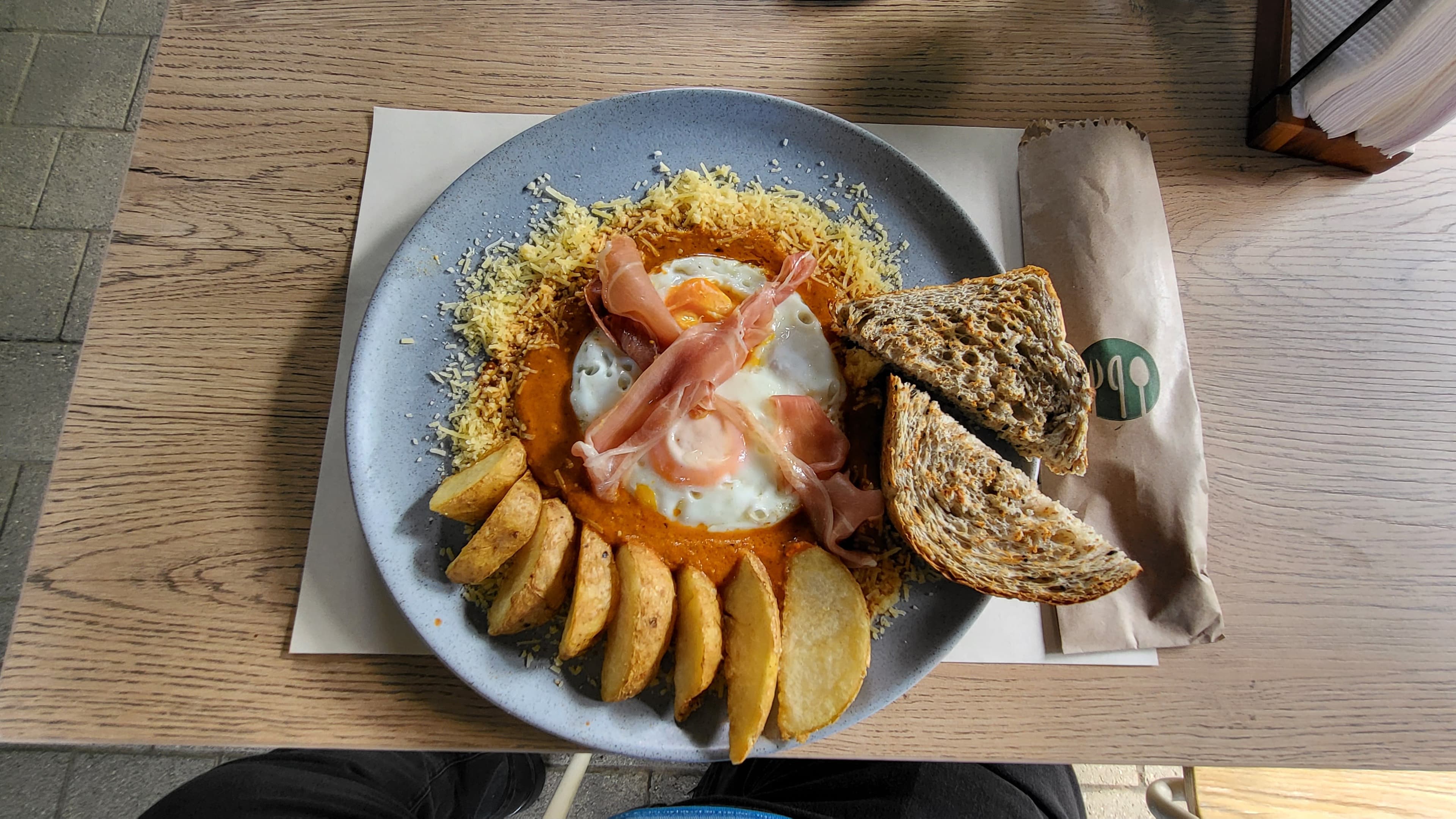 La Gracia al Parque 3 en Medellín, Antioquia, Colombia - Restaurantes pet friendly