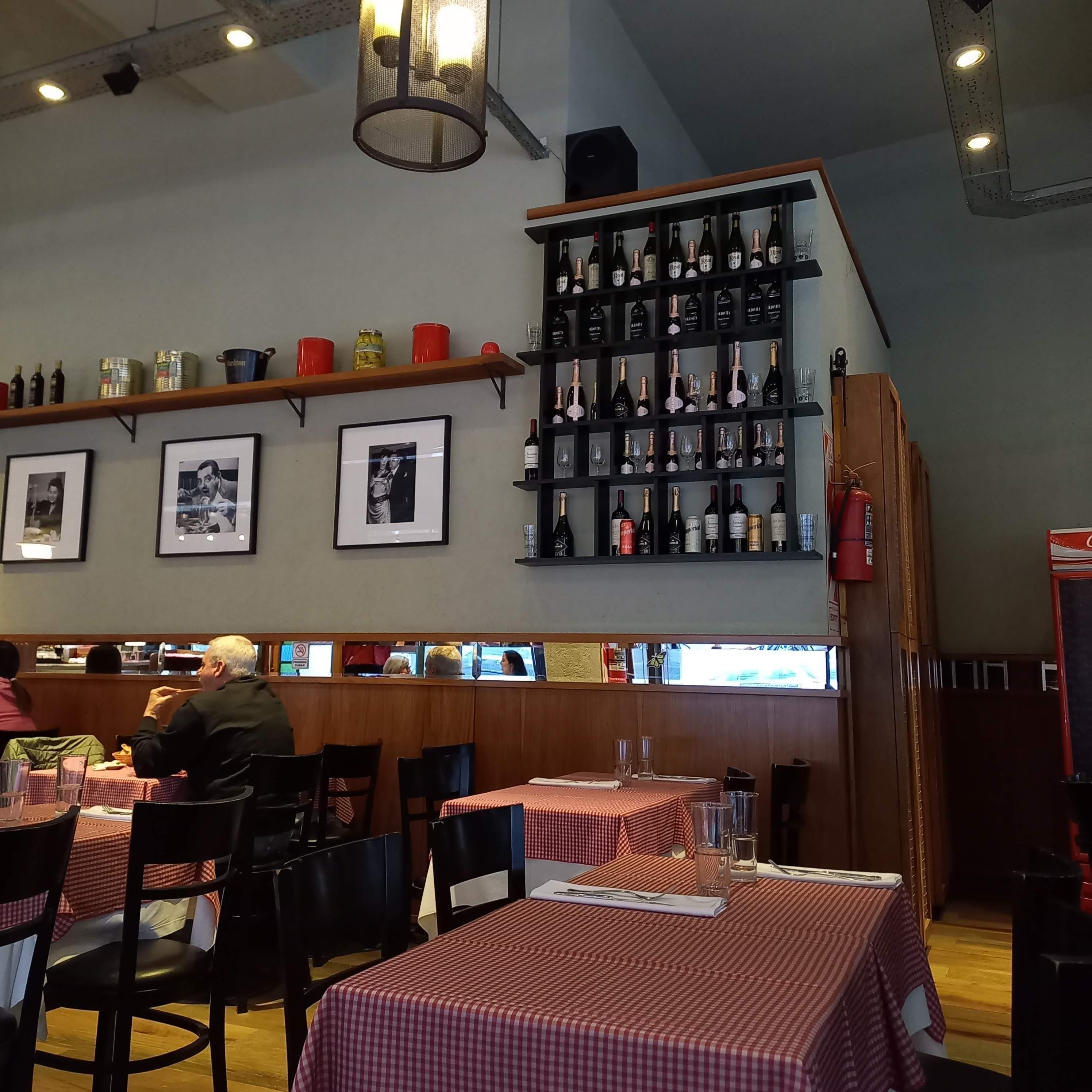 La Palita 3 en Buenos Aires, Buenos Aires, Argentina - Restaurantes pet friendly