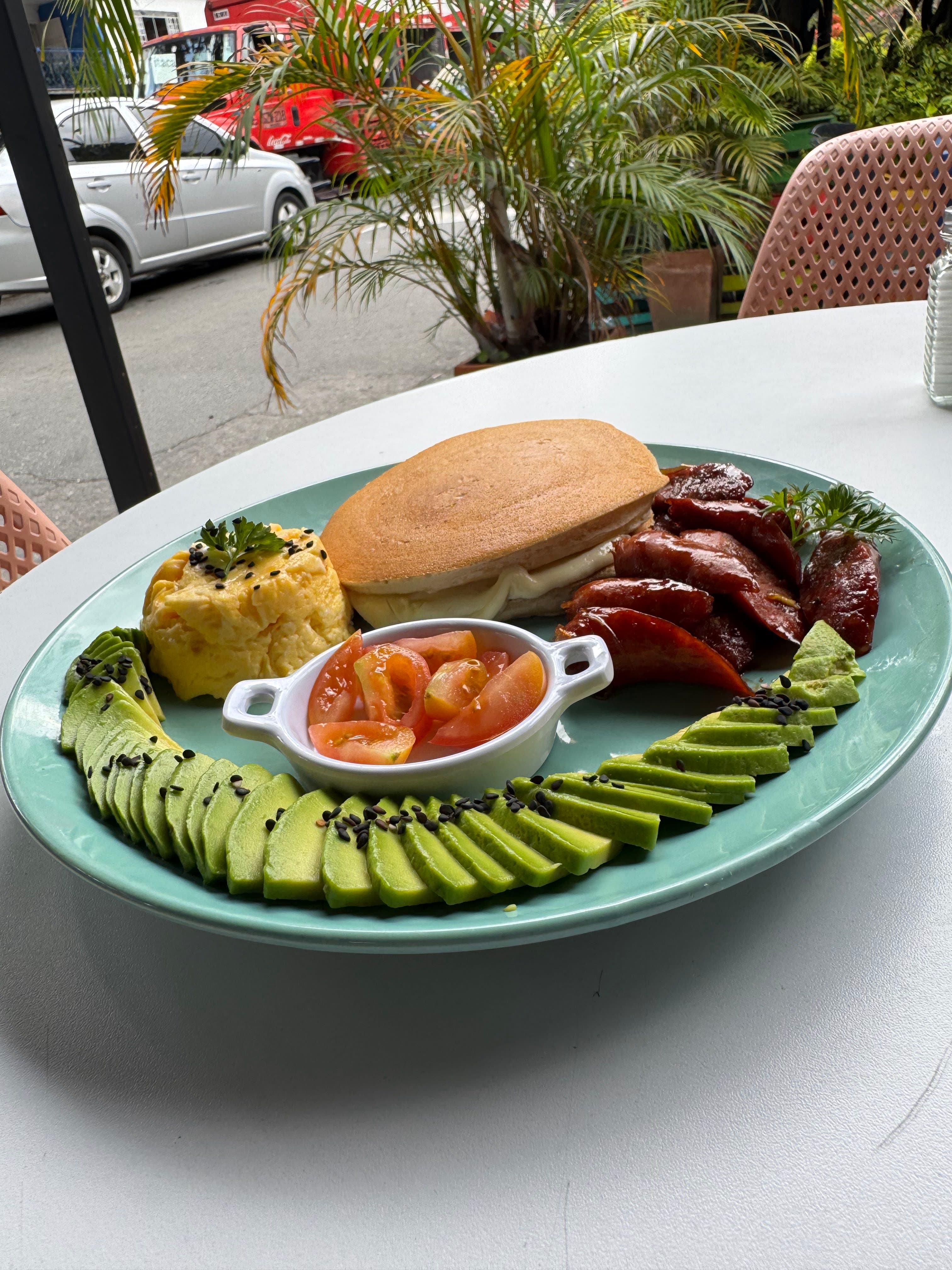 Ahimonetti Brunch Club 3 en Medellín, Antioquia, Colombia - Restaurantes pet friendly