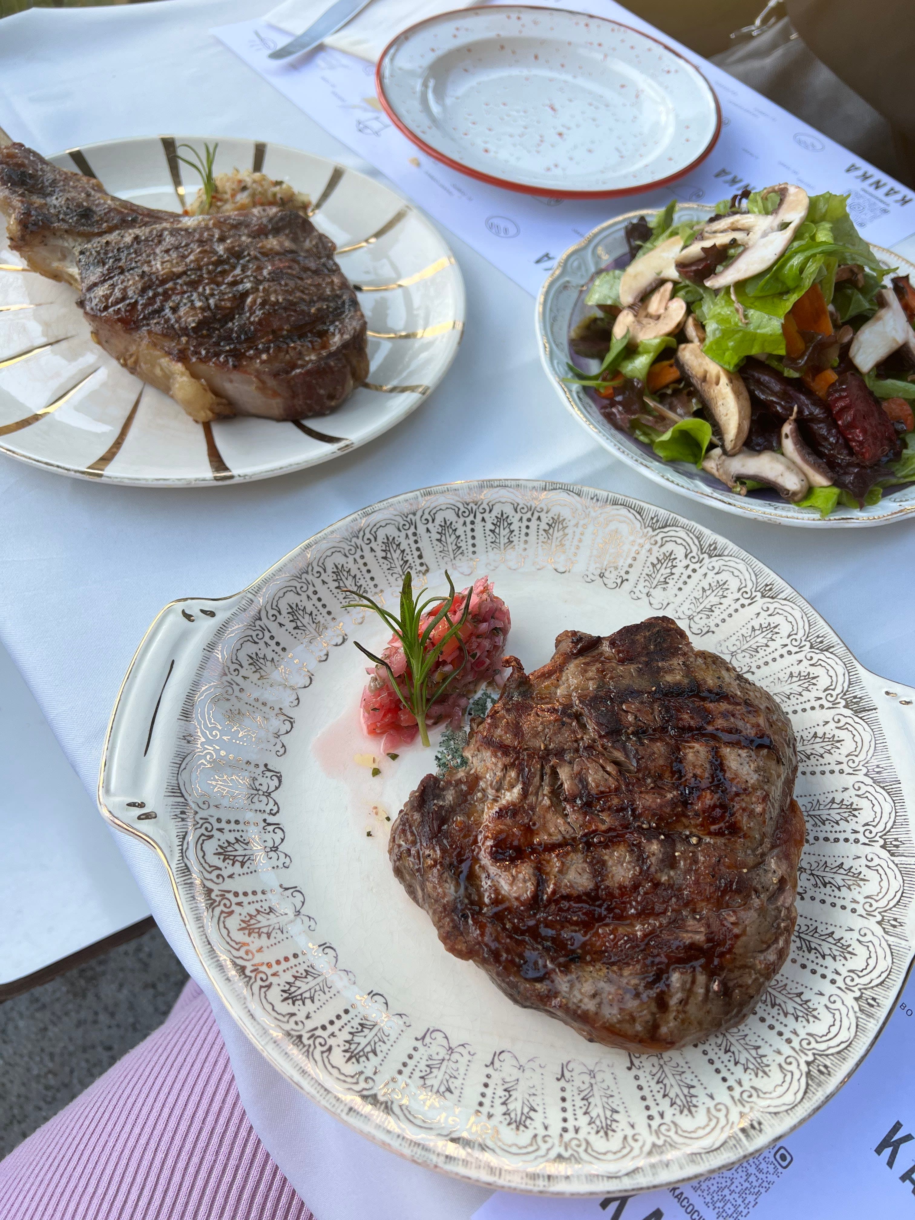 Kanka 3 en Buenos Aires, Buenos Aires, Argentina - Restaurantes pet friendly