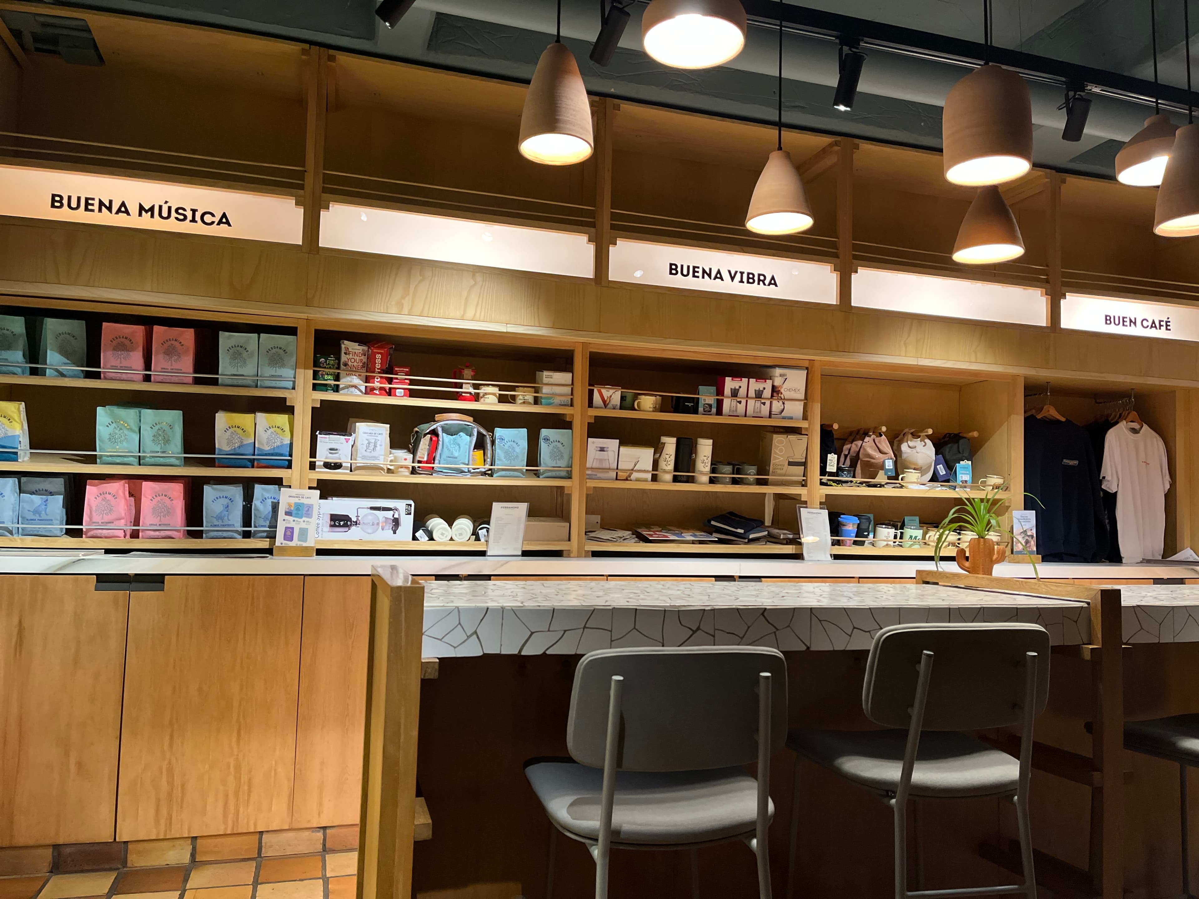 Pergamino Coffee San Lucas 3 en Medellín, Antioquia, Colombia - Cafeterias pet friendly