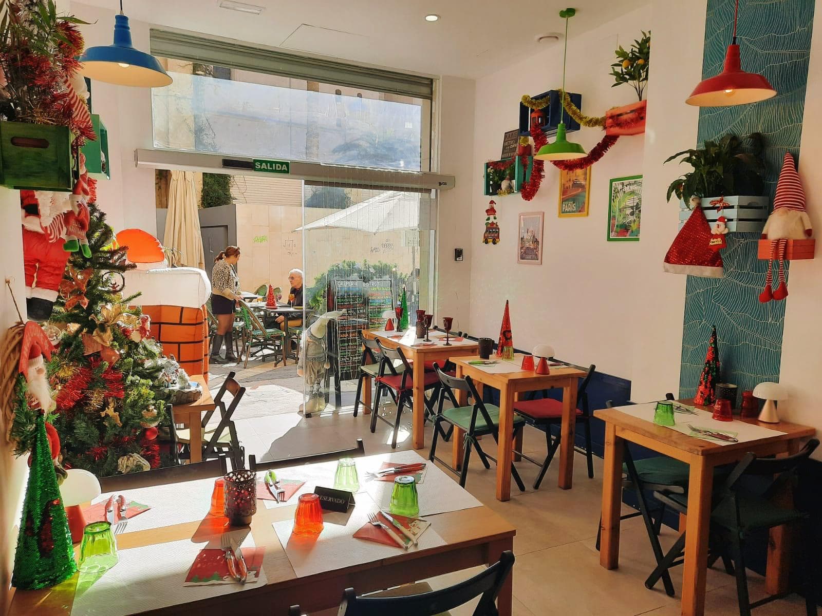 Crêperie El Molino de Paris 3 en Alicante, Valencia, España - Restaurantes pet friendly