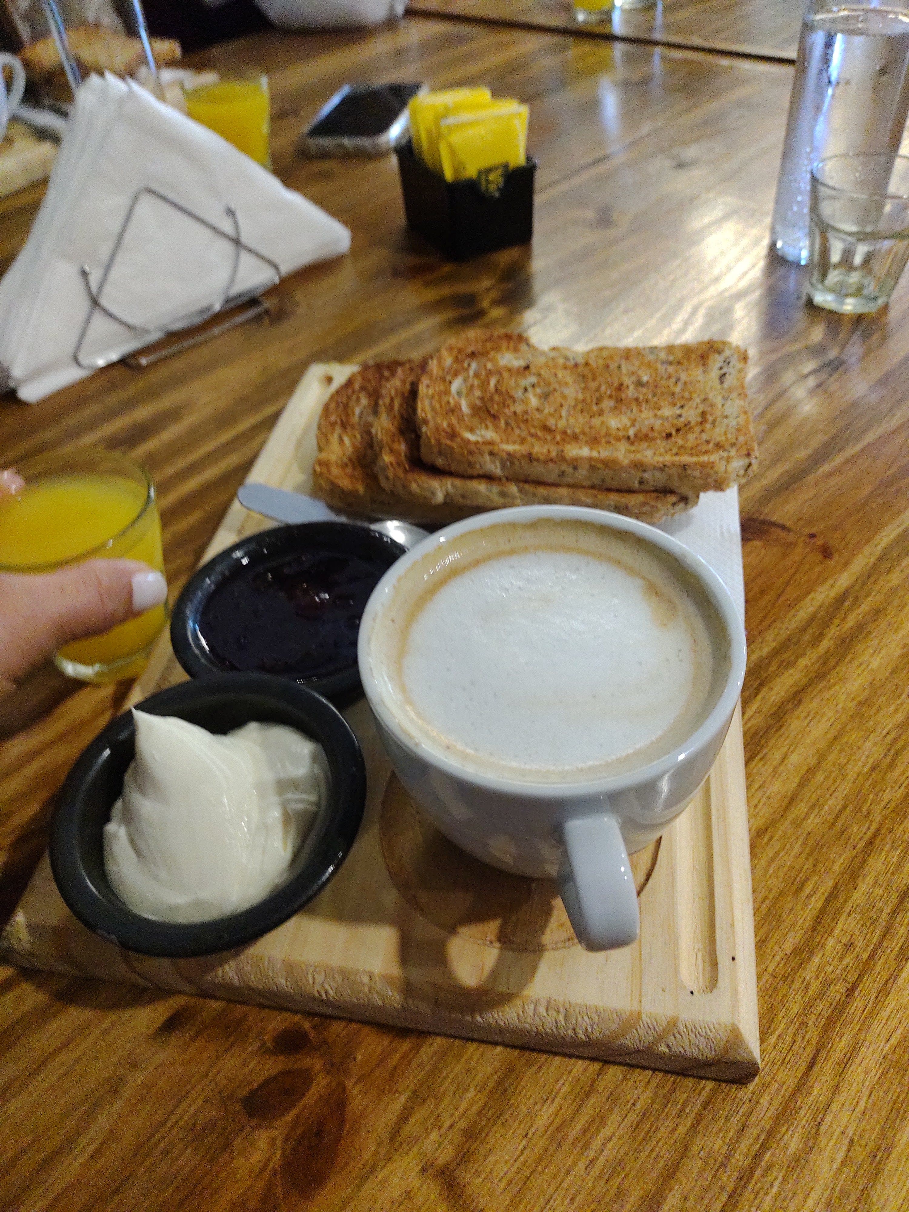 Ernestina 3 en San Miguel de Tucumán, Tucumán, Argentina - Restaurantes pet friendly