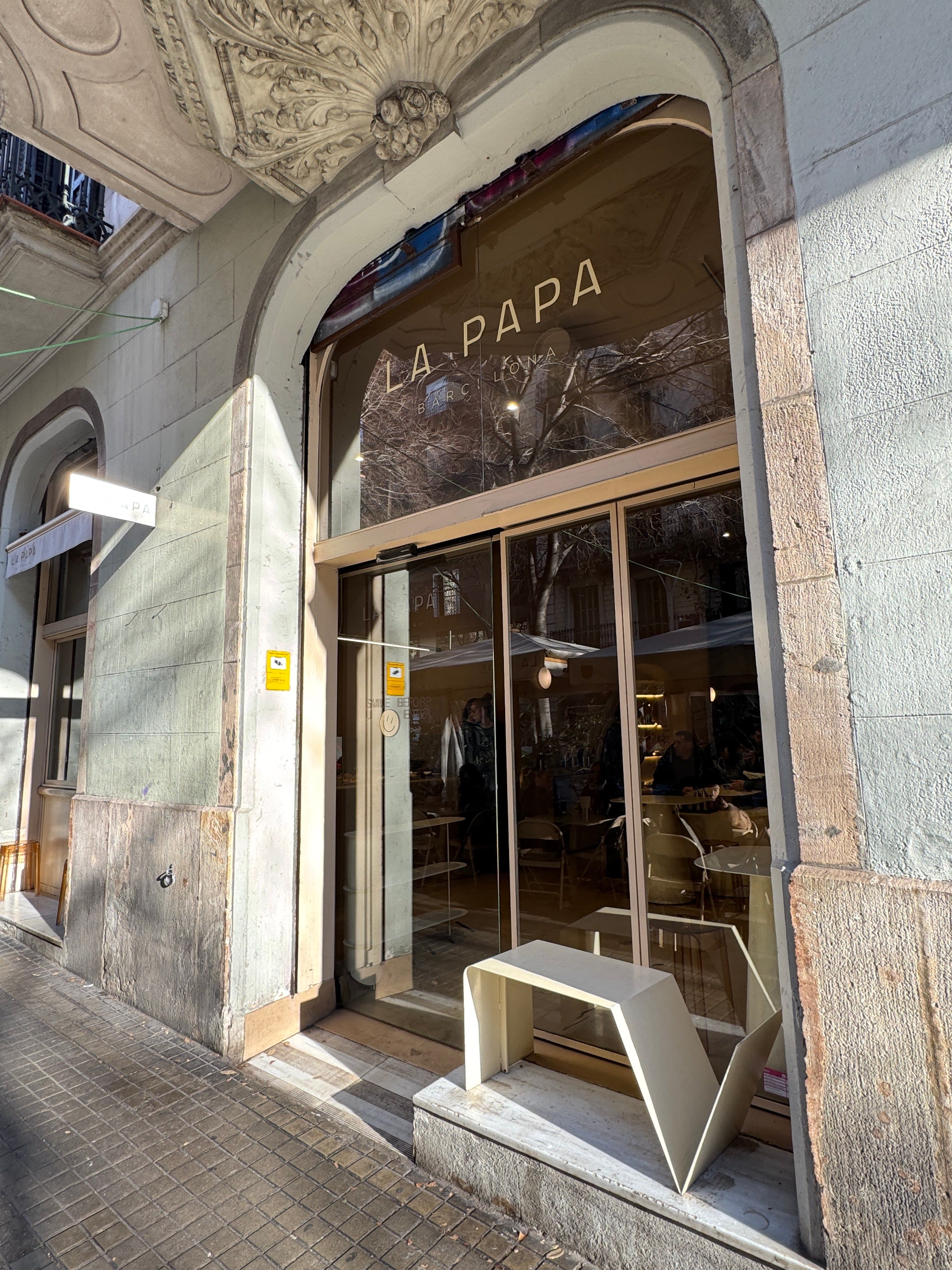 La Papa Aribau en Barcelona, Cataluña, España - Restaurantes pet friendly