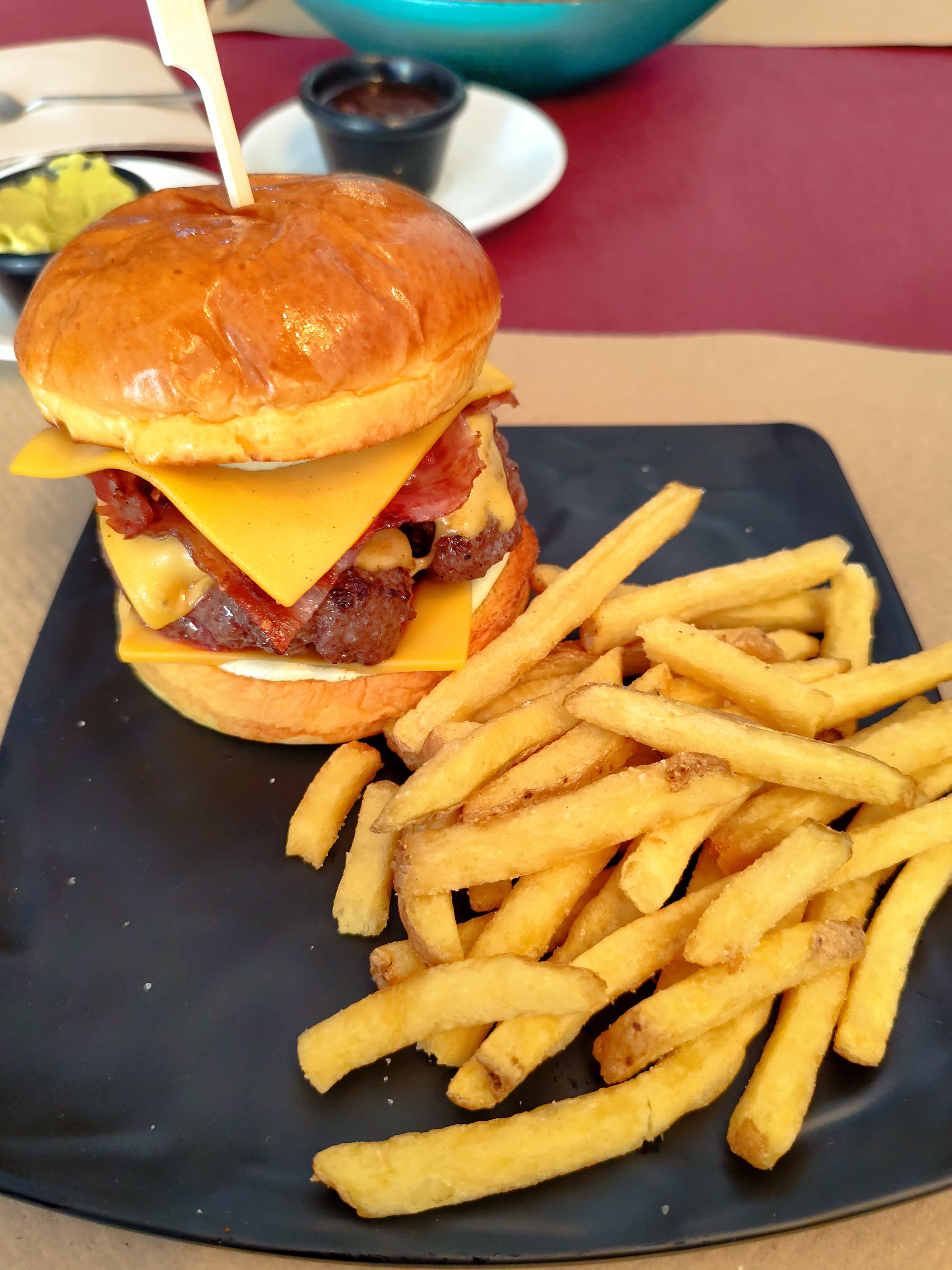 La Escondida Lunch & Grill 3 en Alicante, Valencia, España - Restaurantes pet friendly