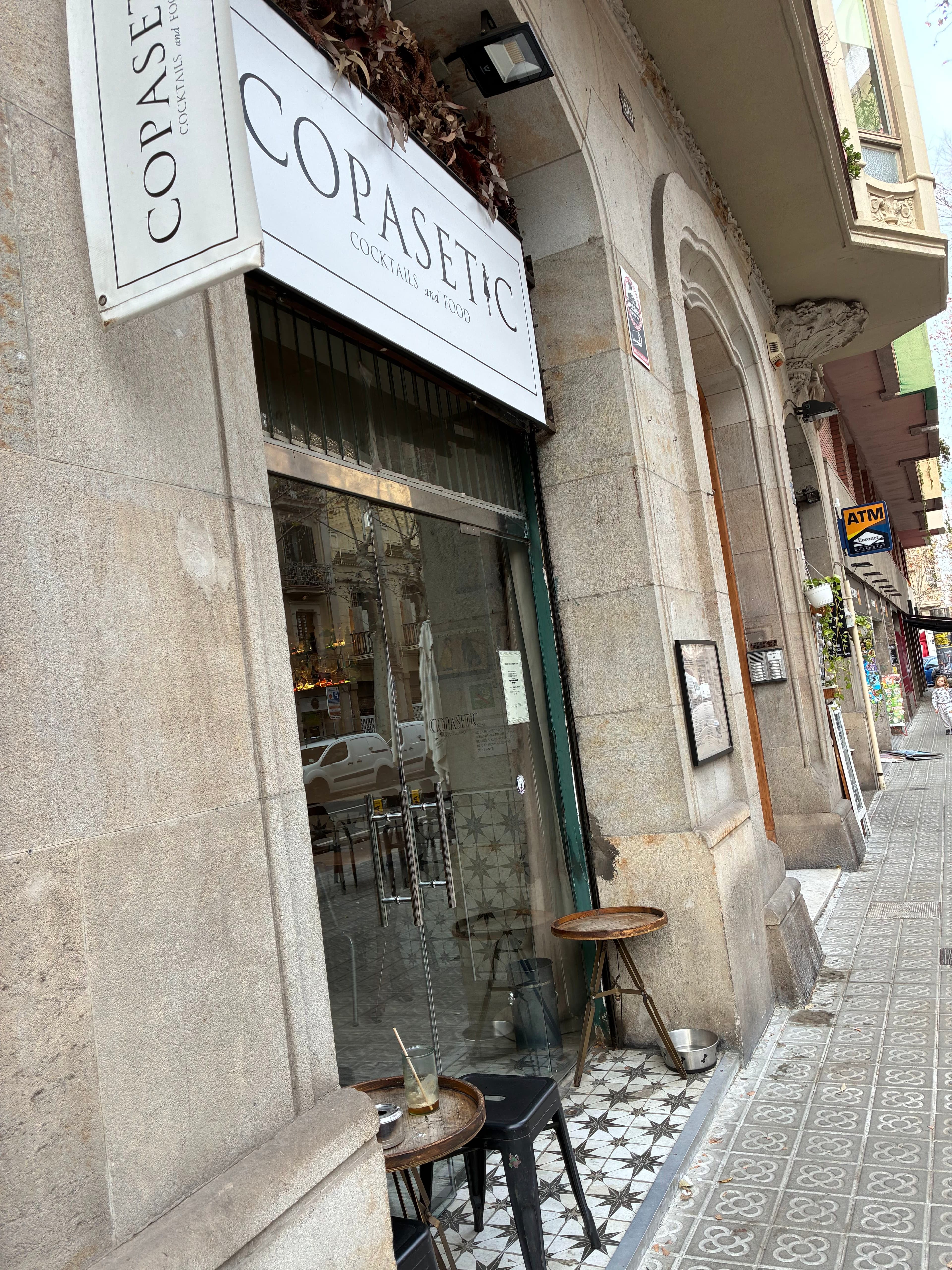 Copasetic Barcelona 2 en Barcelona, Cataluña, España - Restaurantes pet friendly