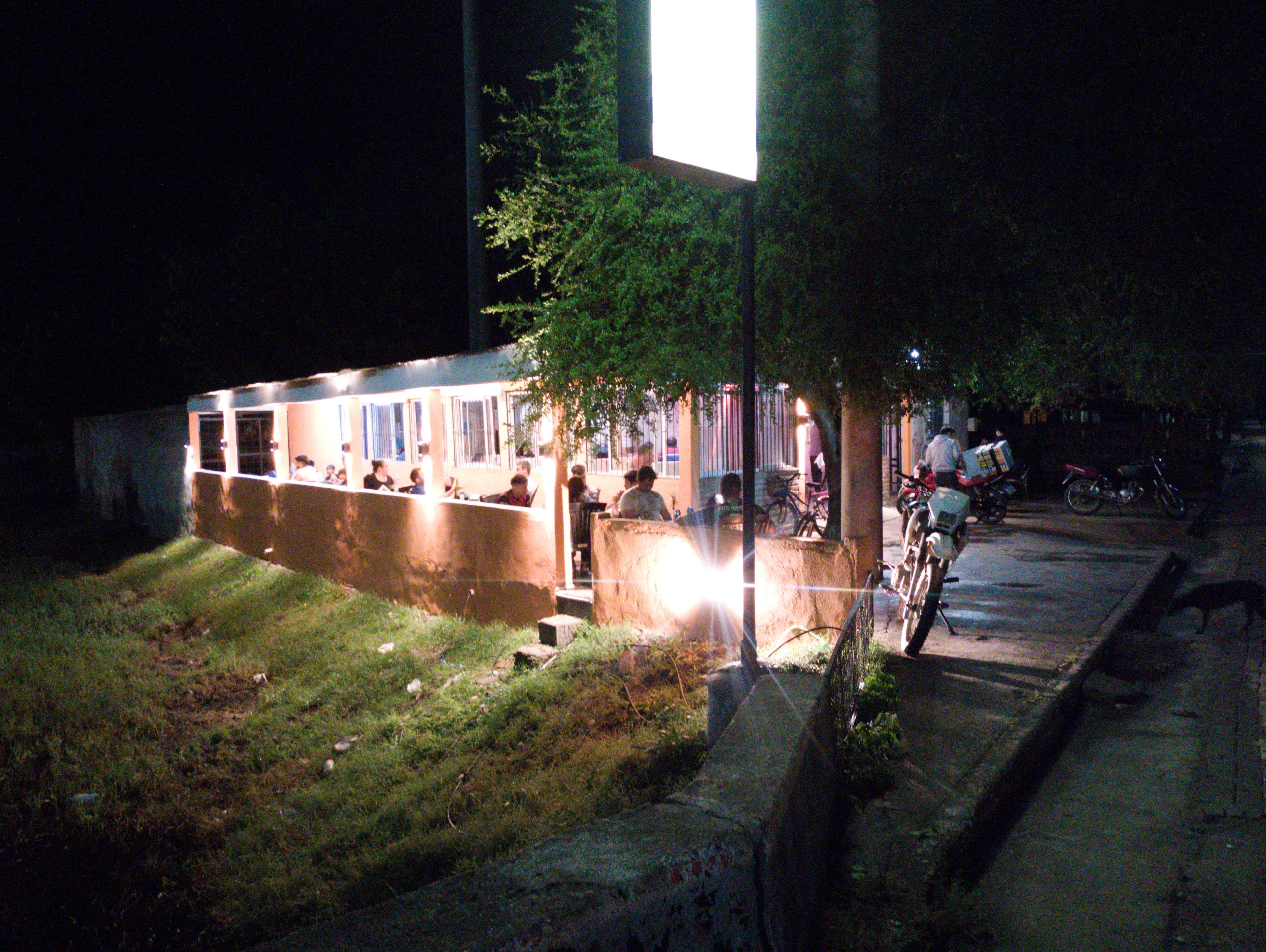 Barrio Eucalipto 3 en Monteros, Tucumán, Argentina - Restaurantes pet friendly