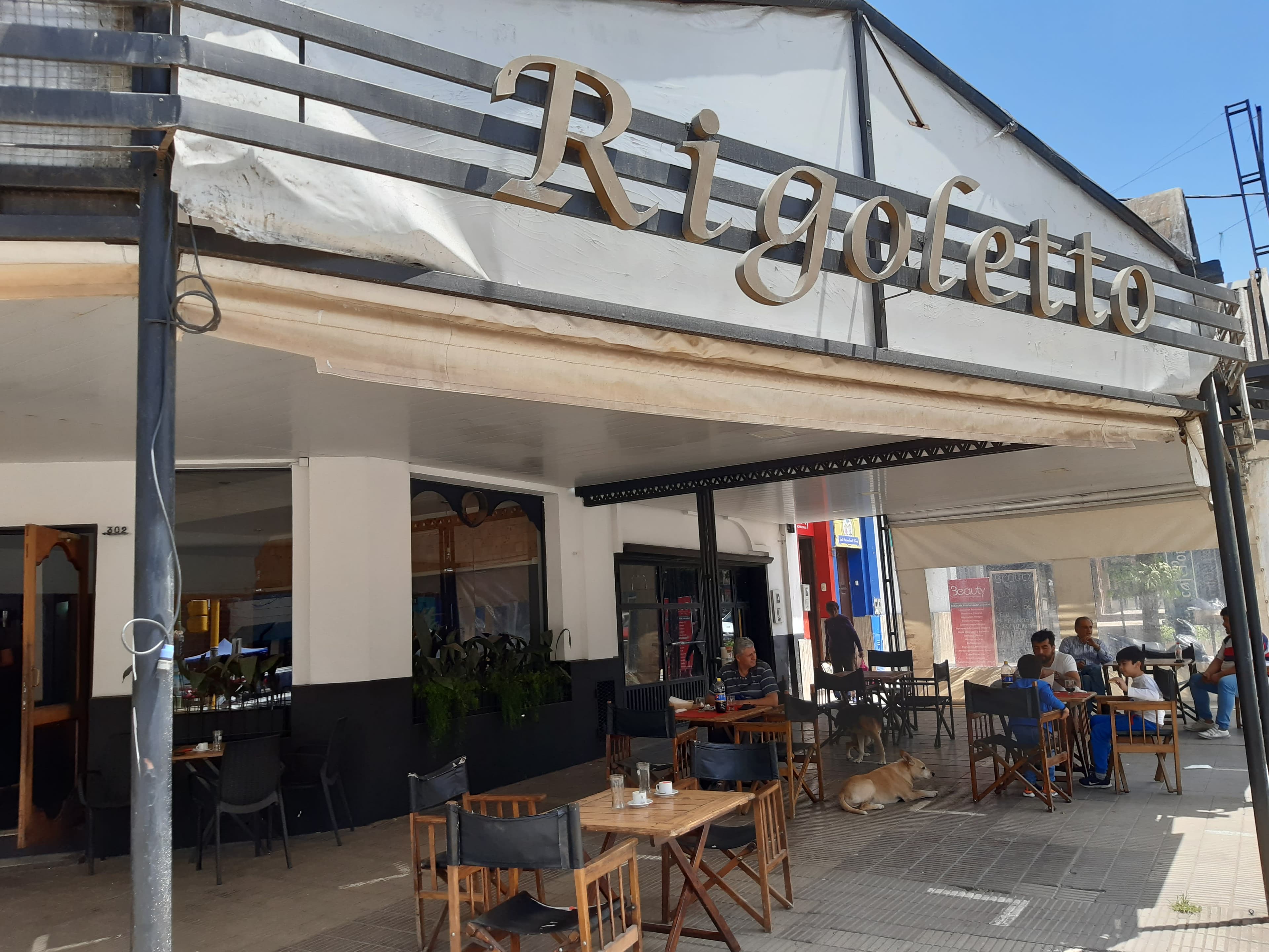 Rigoletto en Tafí Viejo, Tucumán, Argentina - Restaurantes pet friendly