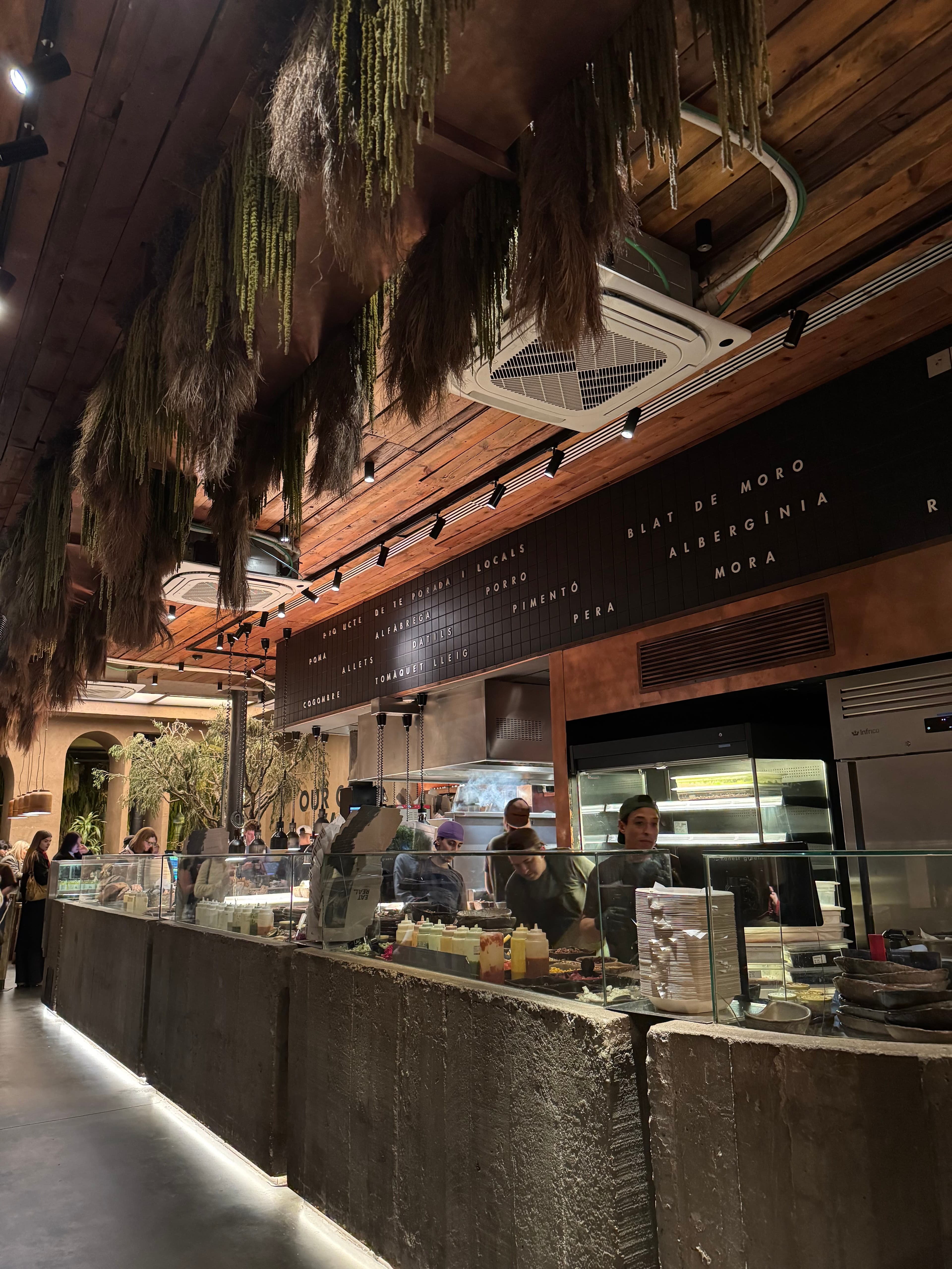 Honest Greens Plaça Catalunya 2 en Barcelona, Cataluña, España - Restaurantes pet friendly