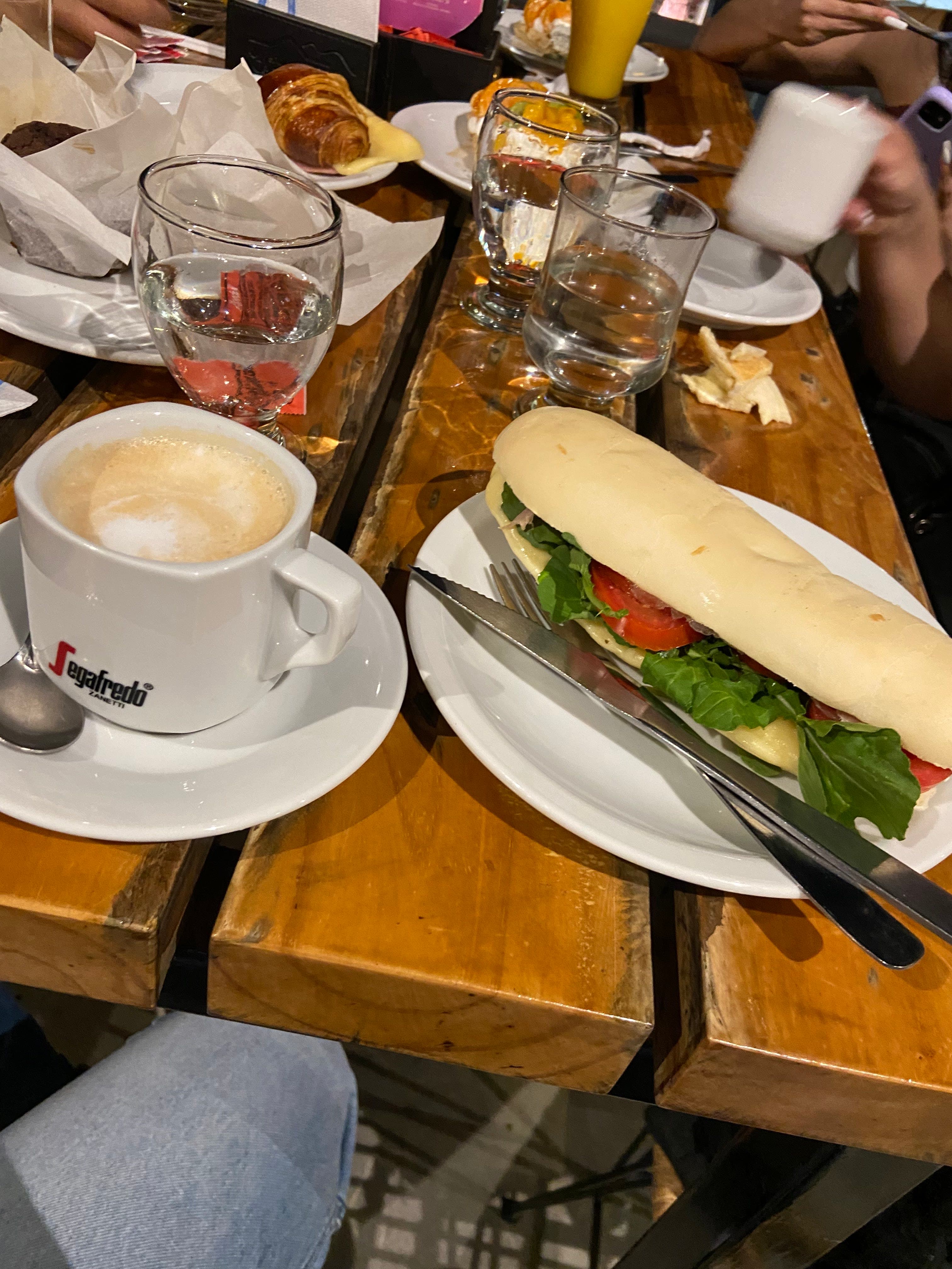 Perdido en las Cerrazones 3 en Tafí Viejo, Tucumán, Argentina - Restaurantes pet friendly