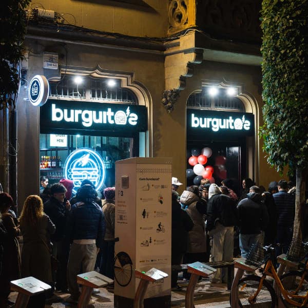 Burguitos en Reus, Cataluña, España - Restaurantes pet friendly