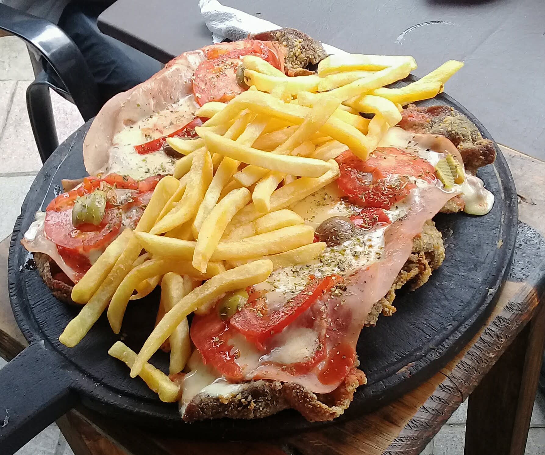 Mar Rojo Resto Bar 3 en Monteros, Tucumán, Argentina - Restaurantes pet friendly