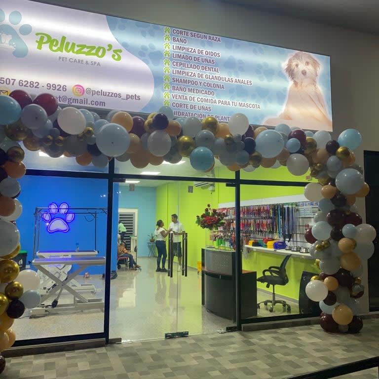 Peluzzo's pet care & spa en Palmas Bellas, Colón, Panamá - Peluquería para perros