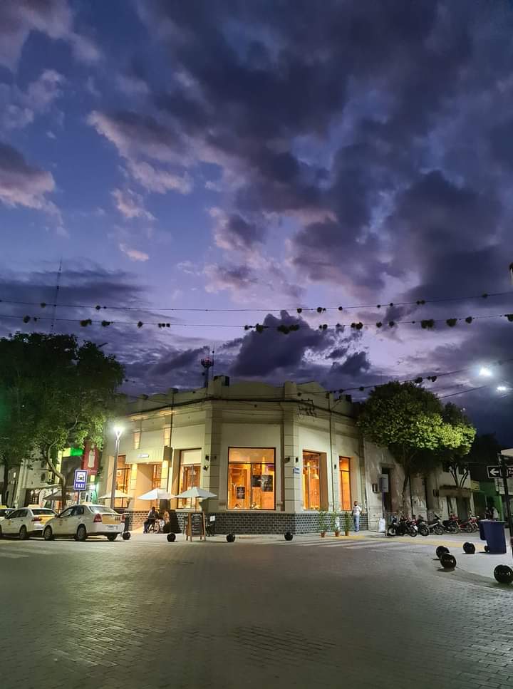 El Calafate Panaderia Y Cafeteria 3 en Concepción, Tucumán, Argentina - Cafeterías y restaurantes pet friendly