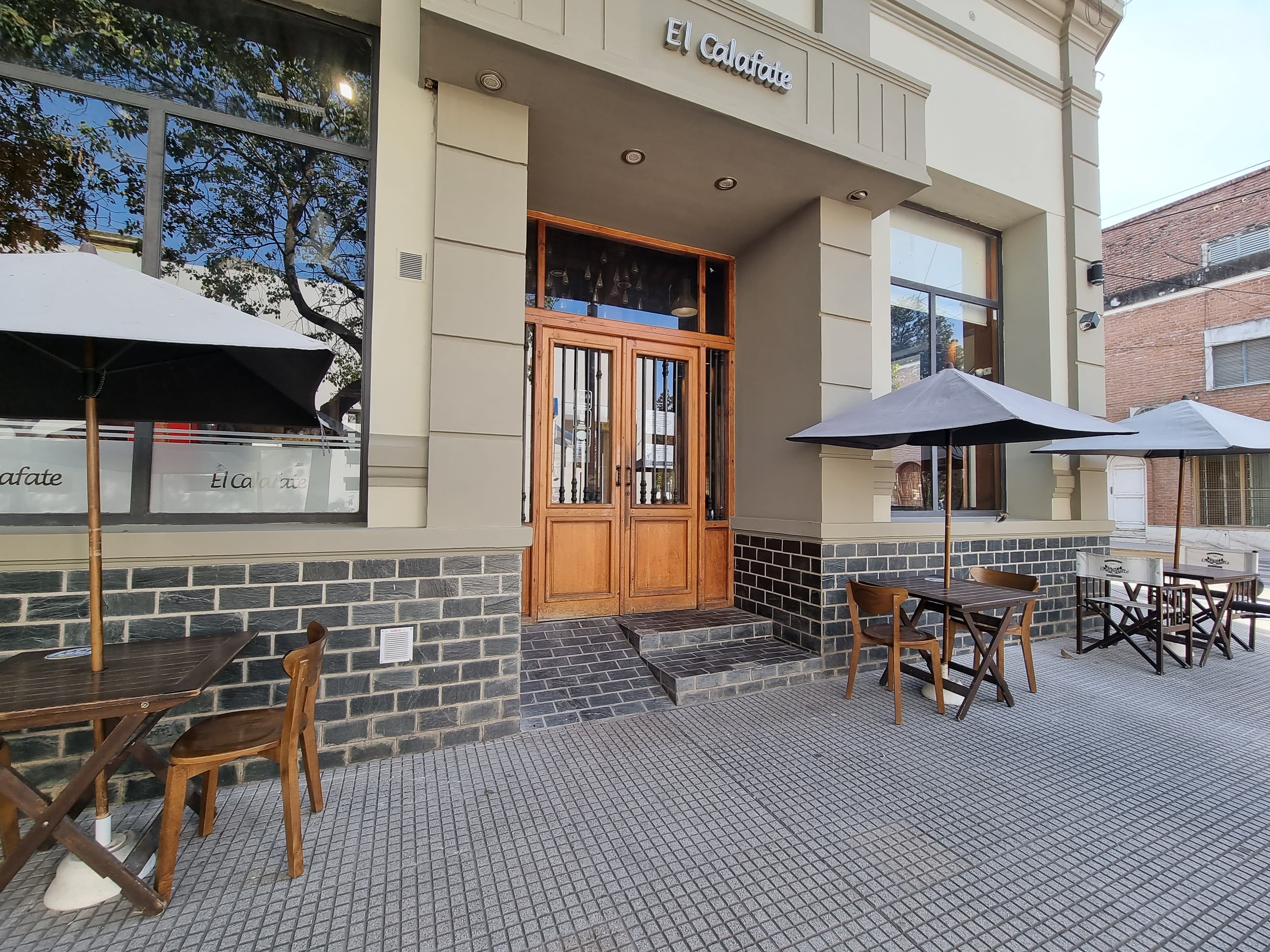 El Calafate Panaderia Y Cafeteria 2 en Concepción, Tucumán, Argentina - Cafeterías y restaurantes pet friendly