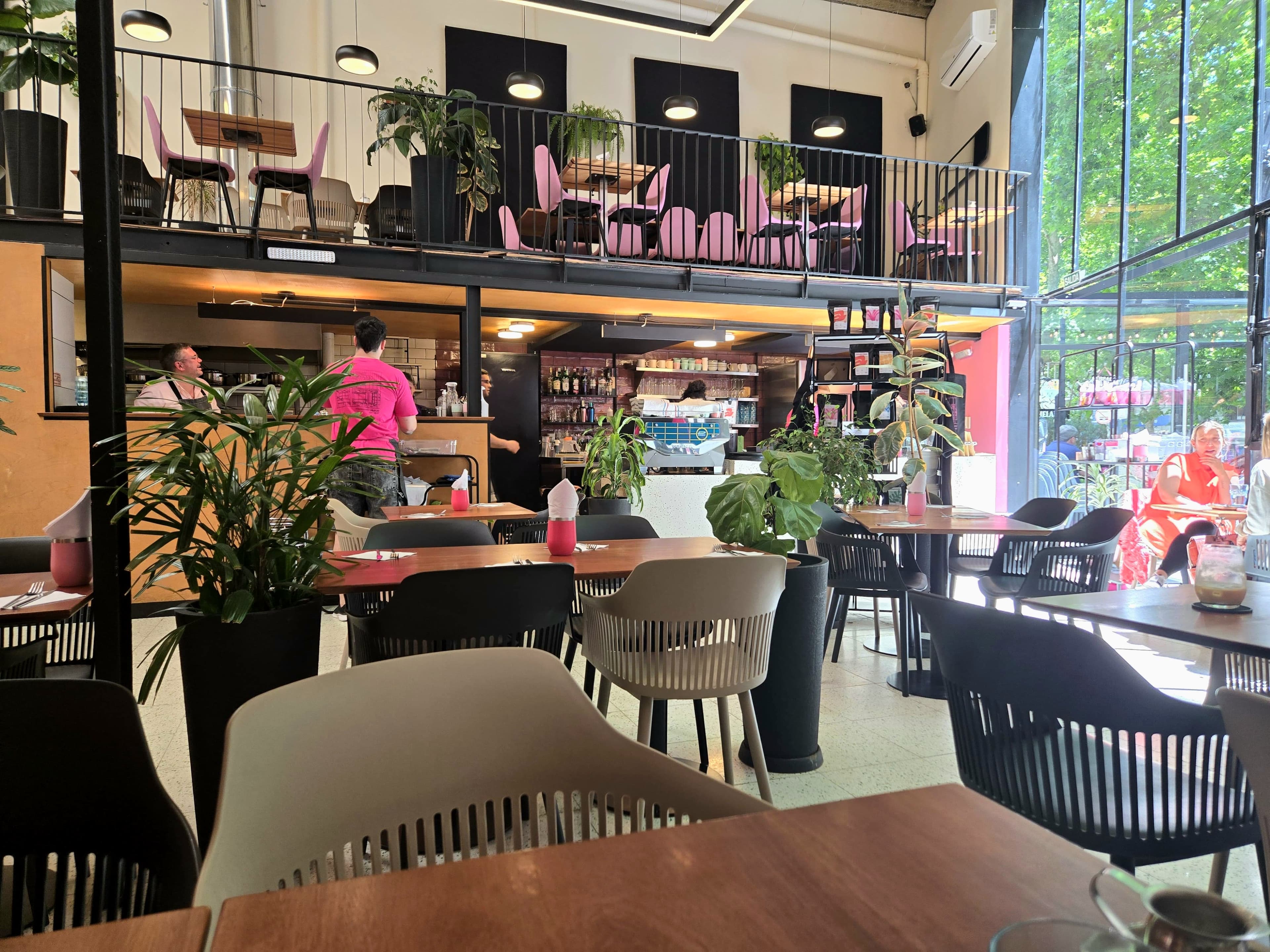 Gourmand 2 en Uruguay - Cafeterías y restaurantes pet friendly