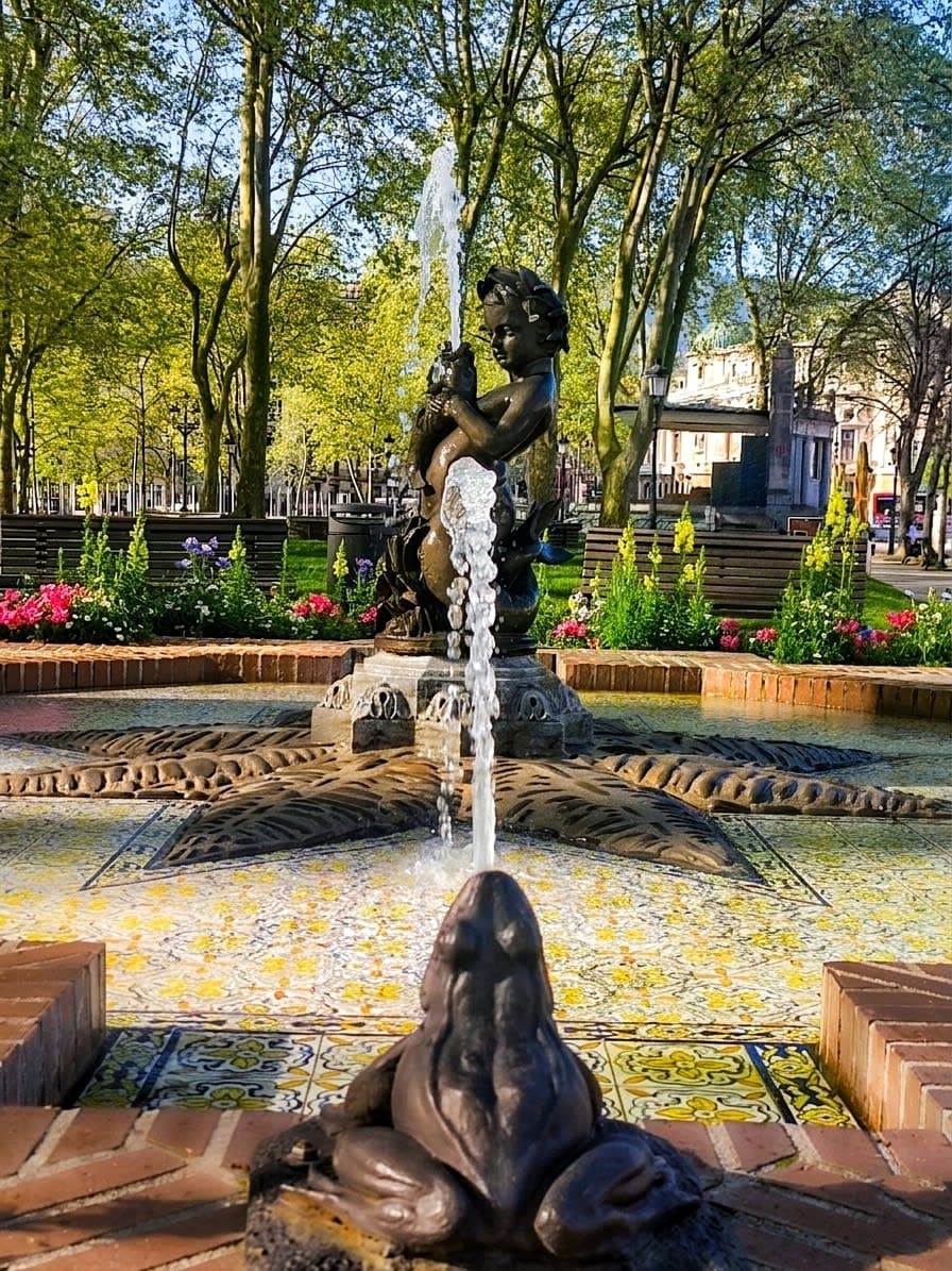 Areatzako Ibiltokia 2 en Bilbao, País Vasco, España - Parques pet friendly
