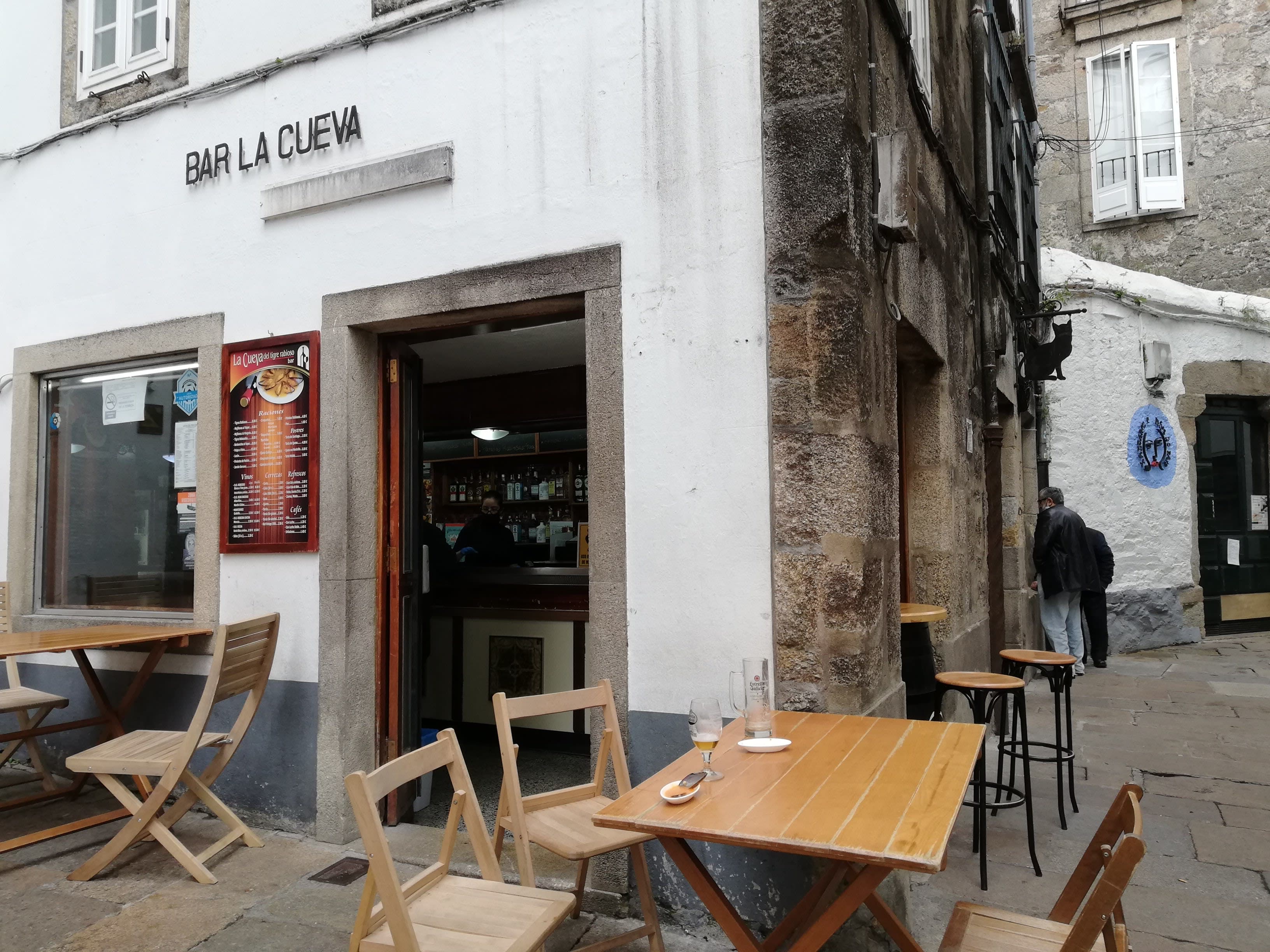 Taberna O Gato Negro - Imagen 1