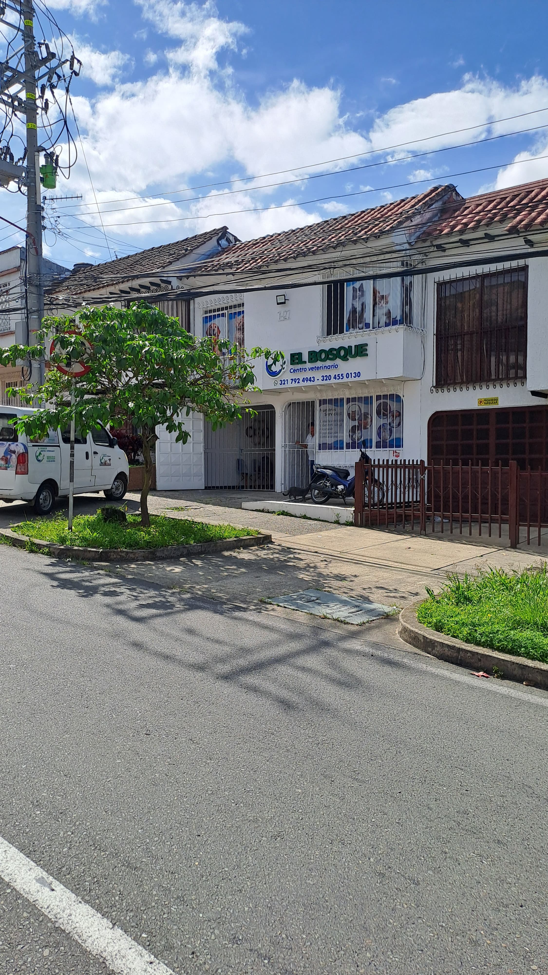 El Bosque Centro Veterinario 3 en La Virginia, Risaralda, Colombia - Veterinarios