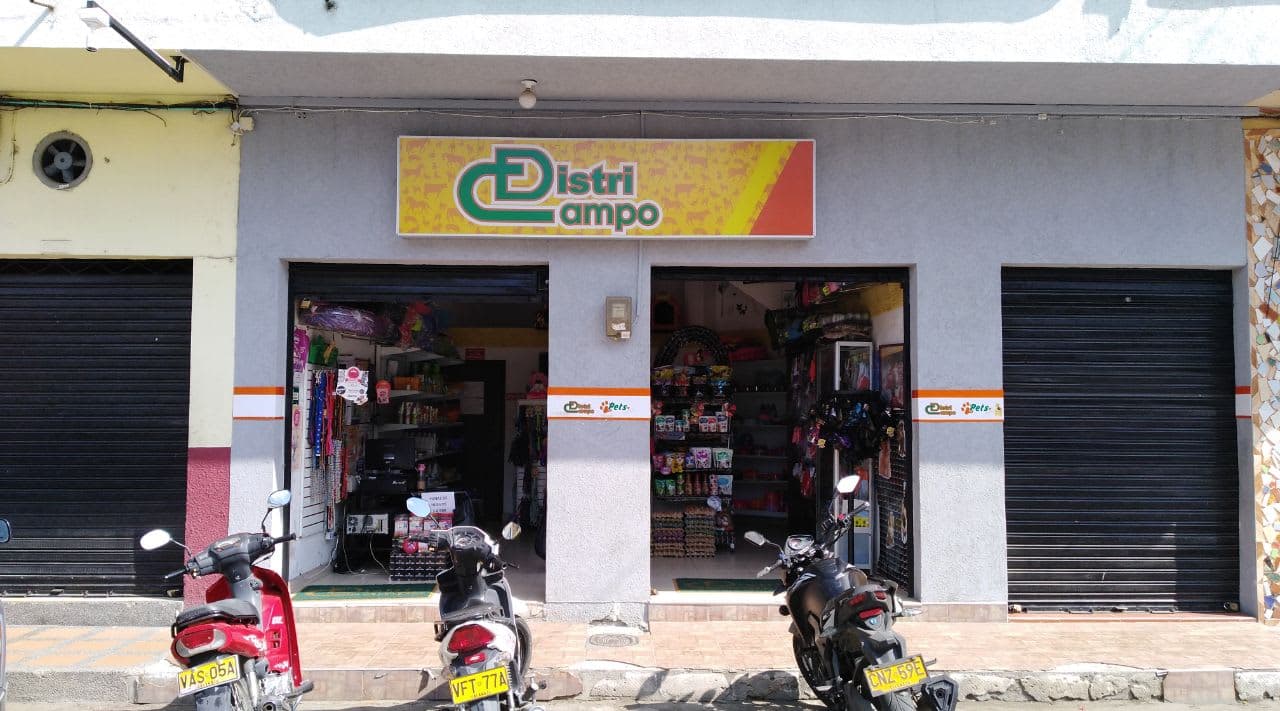 Districampo 2 en La Virginia, Risaralda, Colombia - Veterinarios
