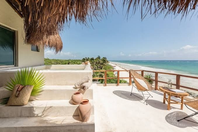 Mezzanine, An Slh Hotel