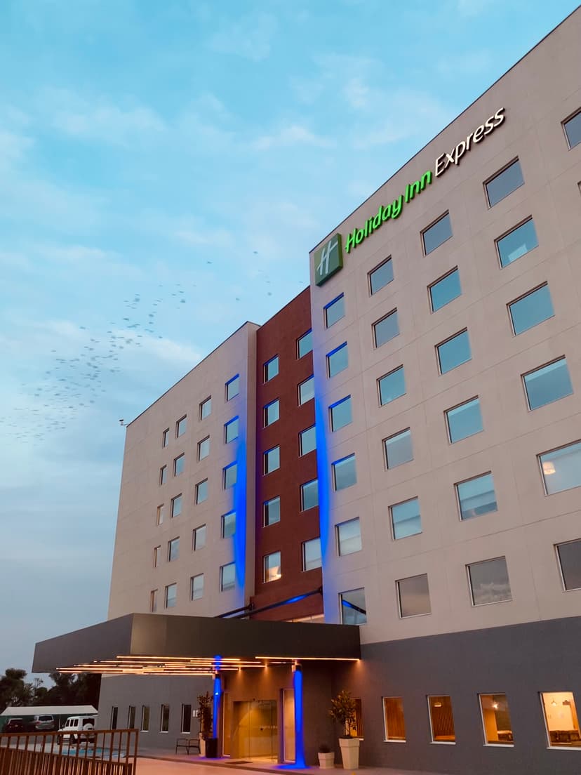 Holiday Inn Express Guadalajara Vallarta Poniente, An Ihg Hotel