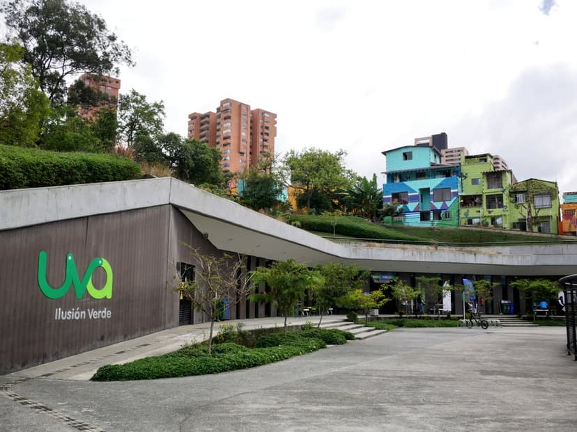 UVA Ilusion Verde - El Tesoro Medellín Centro Comercial